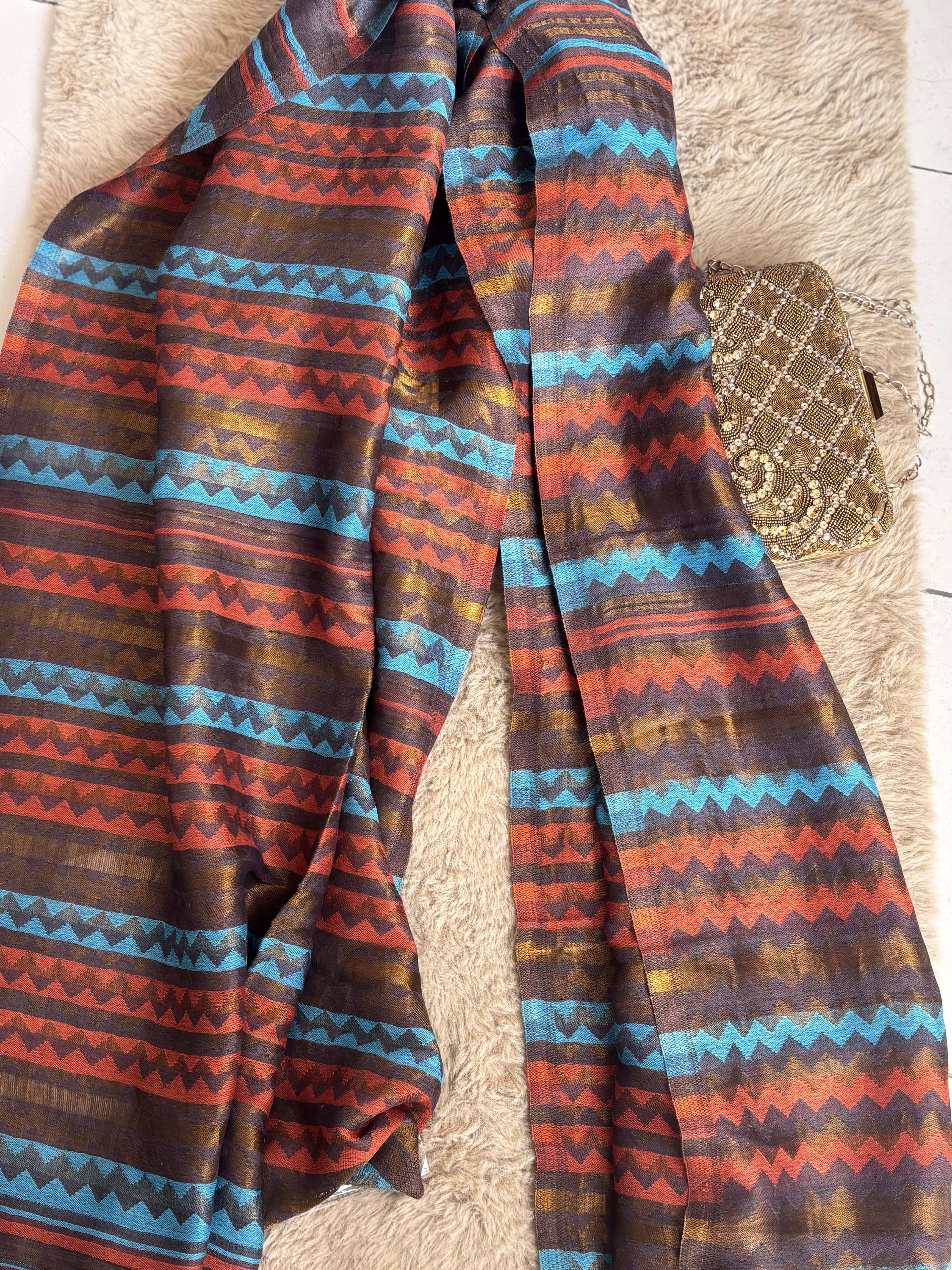The contemporary loom