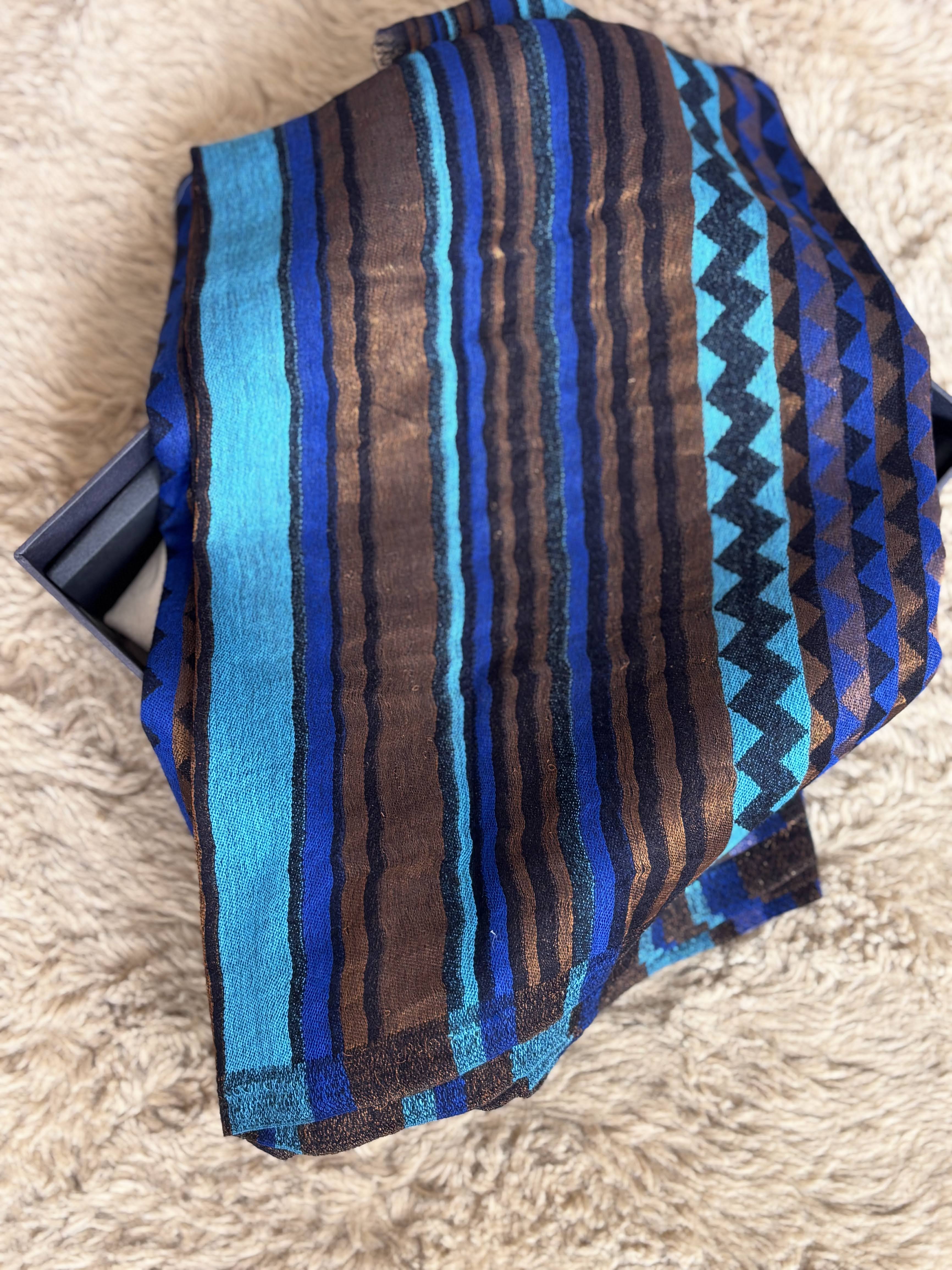 The contemporary loom