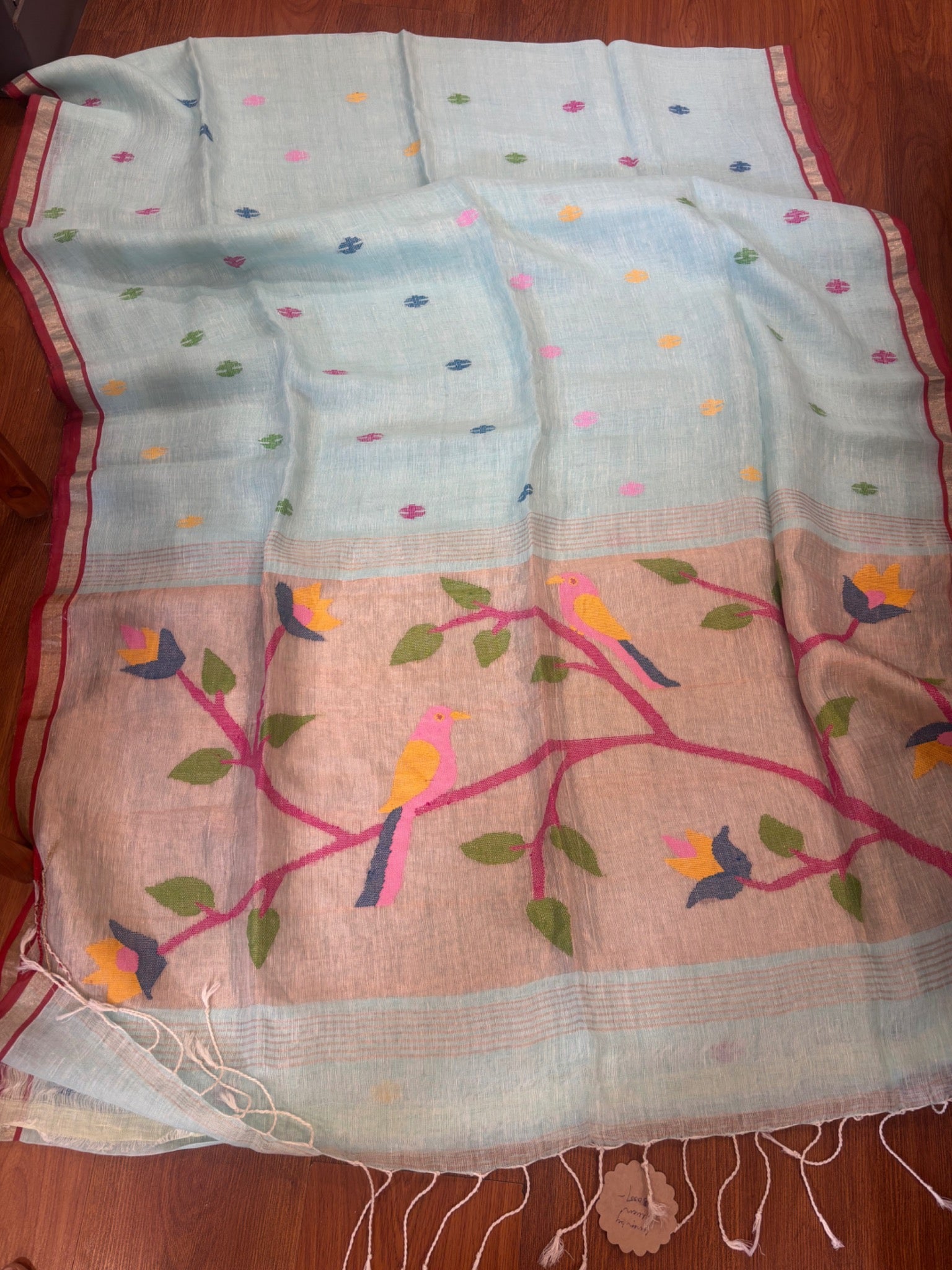 Aabha Linen Paithani